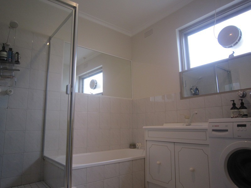 6/106 Westbury  Street, St Kilda VIC 3182