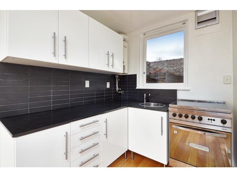 3/10 Gurner  Street, St Kilda VIC 3182