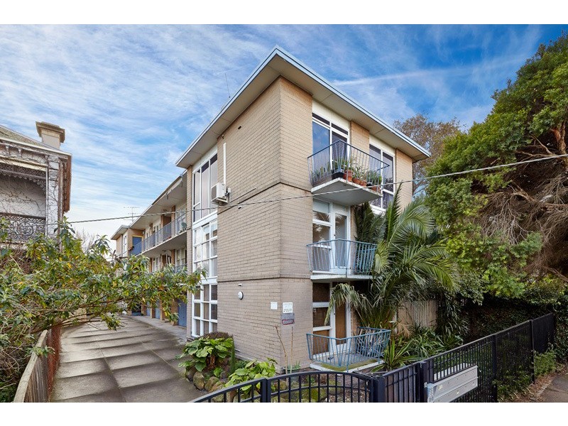 3/10 Gurner  Street, St Kilda VIC 3182