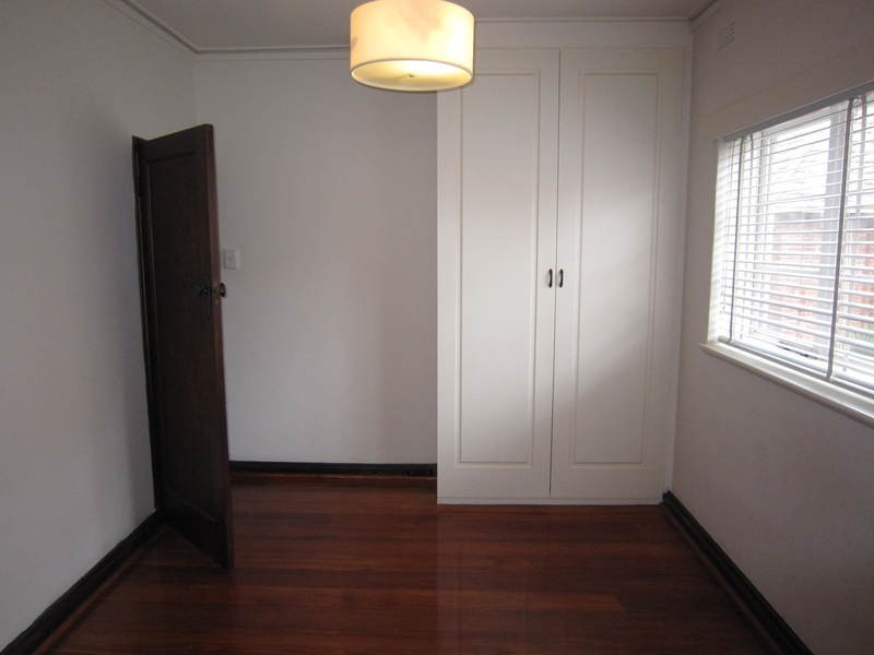 11/3 Cowderoy Street, St Kilda VIC 3182