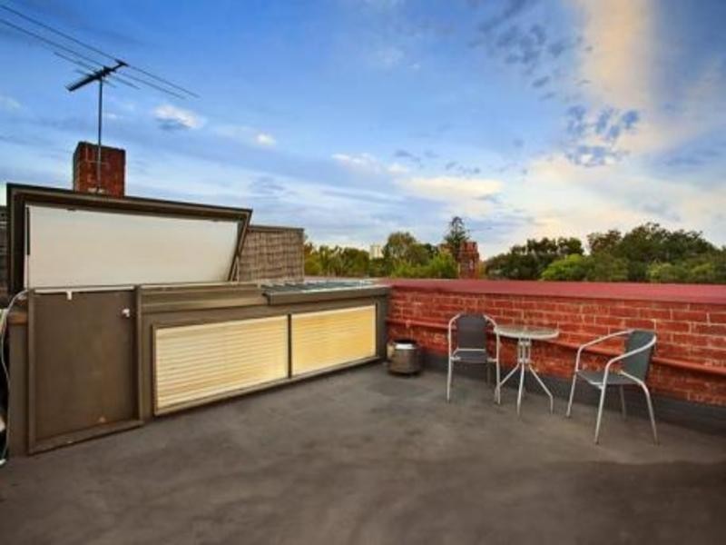 11/3 Cowderoy Street, St Kilda VIC 3182