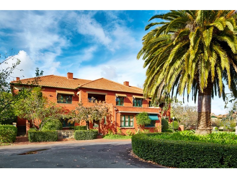 8/8 Ardoch  Avenue, St Kilda East VIC 3183