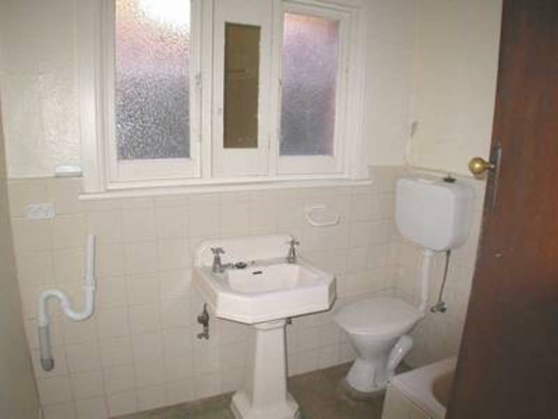 2/29 Eildon Road, St Kilda VIC 3182