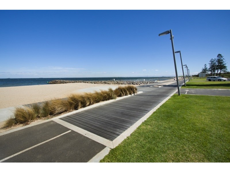 30-32 Broadway, Elwood VIC 3184