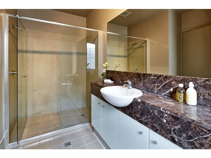 24/14 Fitzroy  Street, St Kilda VIC 3182