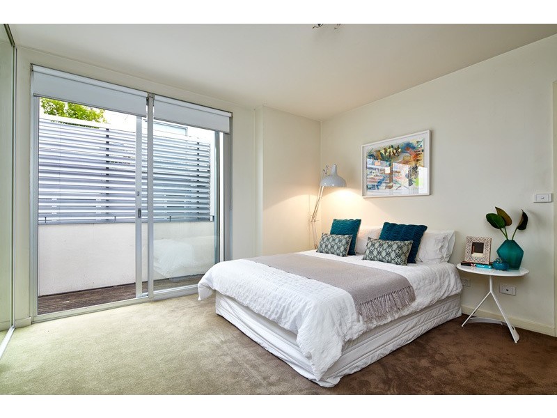 24/14 Fitzroy  Street, St Kilda VIC 3182