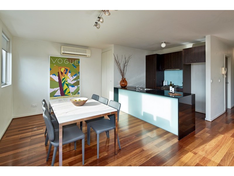 24/14 Fitzroy  Street, St Kilda VIC 3182