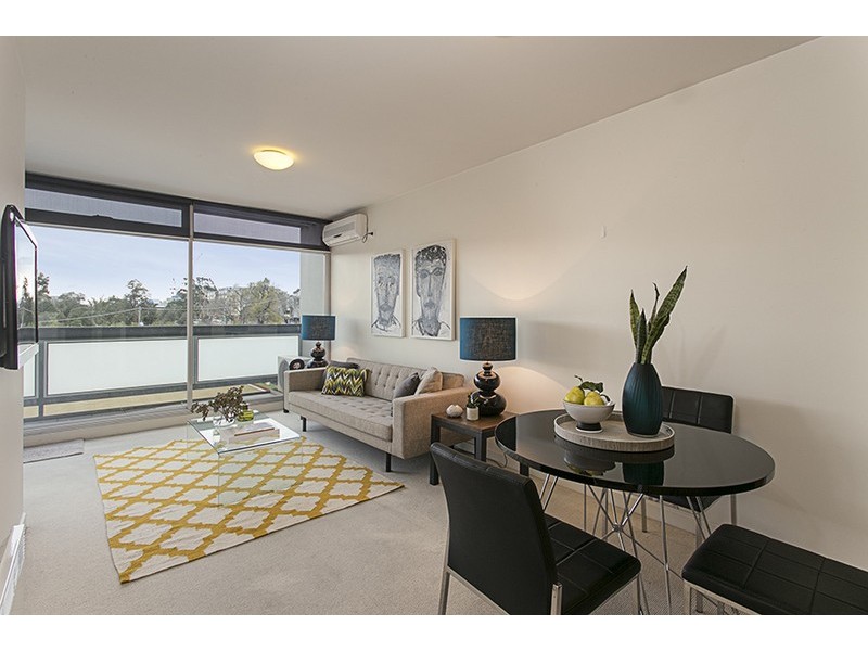32/64 Fitzroy Street, St Kilda VIC 3182
