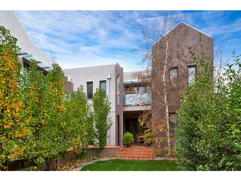 2/32 Broadway, Elwood VIC 3184