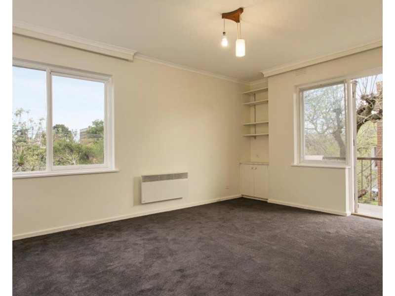 5/24 Loch Street, St Kilda West VIC 3182
