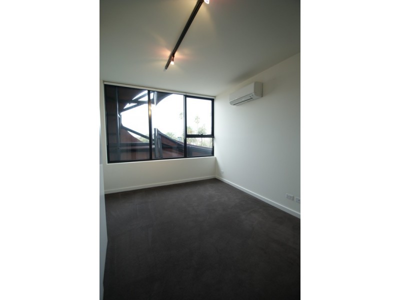 305/68 Acland  Street, St Kilda VIC 3182