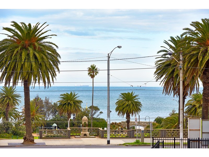 7/2a Robe Street, St Kilda VIC 3182