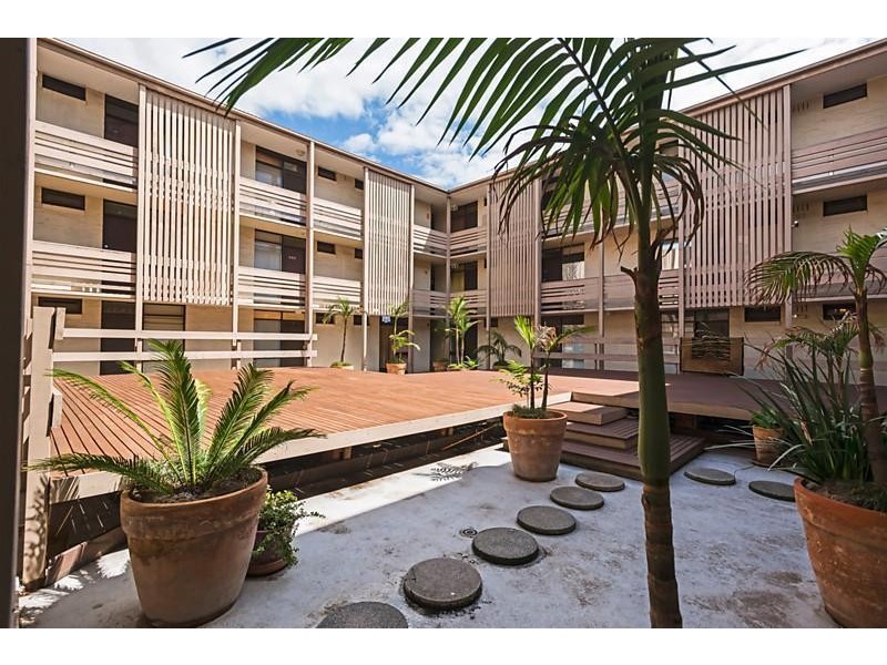 209/44 Barkly Street, St Kilda VIC 3182