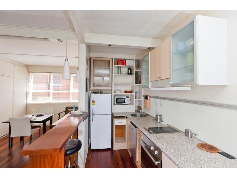 203/363 Beaconsfeild  Parade, St Kilda VIC 3182