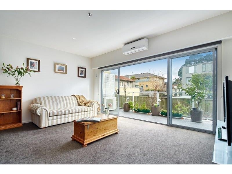 12/5 Lewisham Road, Windsor VIC 3181