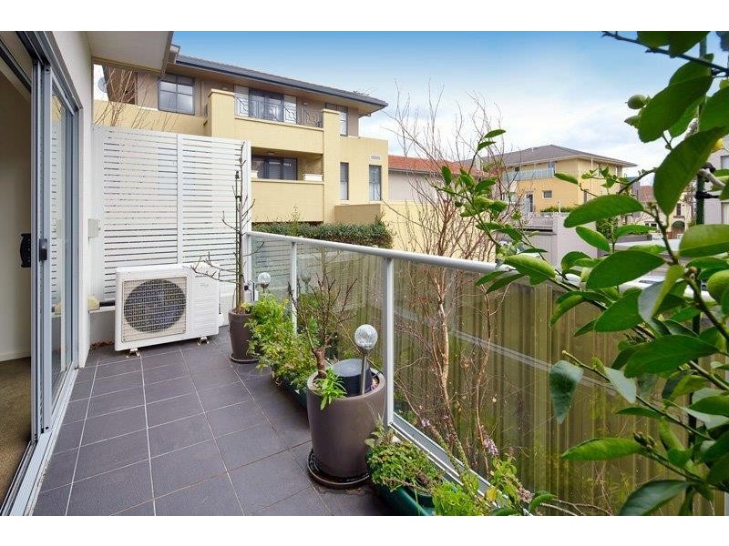 12/5 Lewisham Road, Windsor VIC 3181