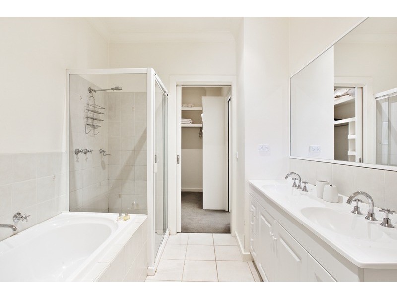 3/29 Park  Street, St Kilda West VIC 3182