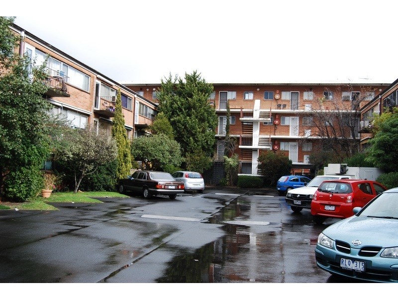 43/6-8 Glen Eira Road, Ripponlea VIC 3185