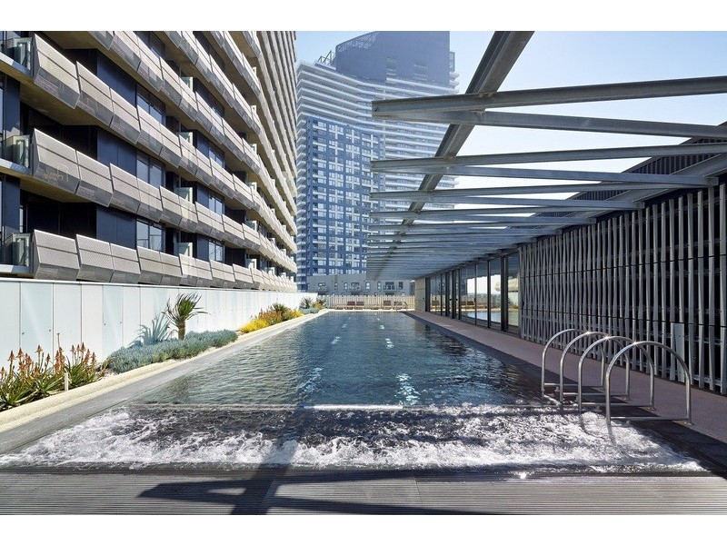S1209/8 Waterview Walk, Docklands VIC 3008
