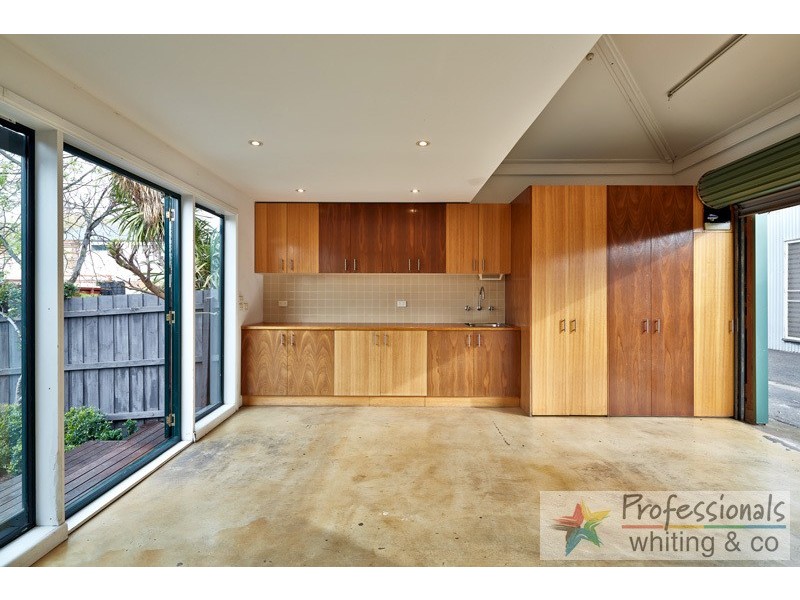 138 Bellair Street, Kensington VIC 3031