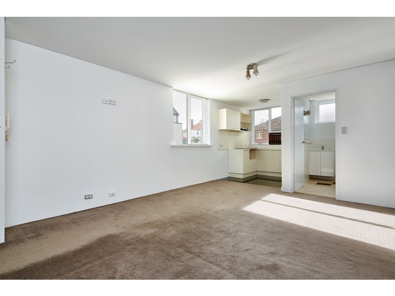 92 Grey Street, St Kilda VIC 3182