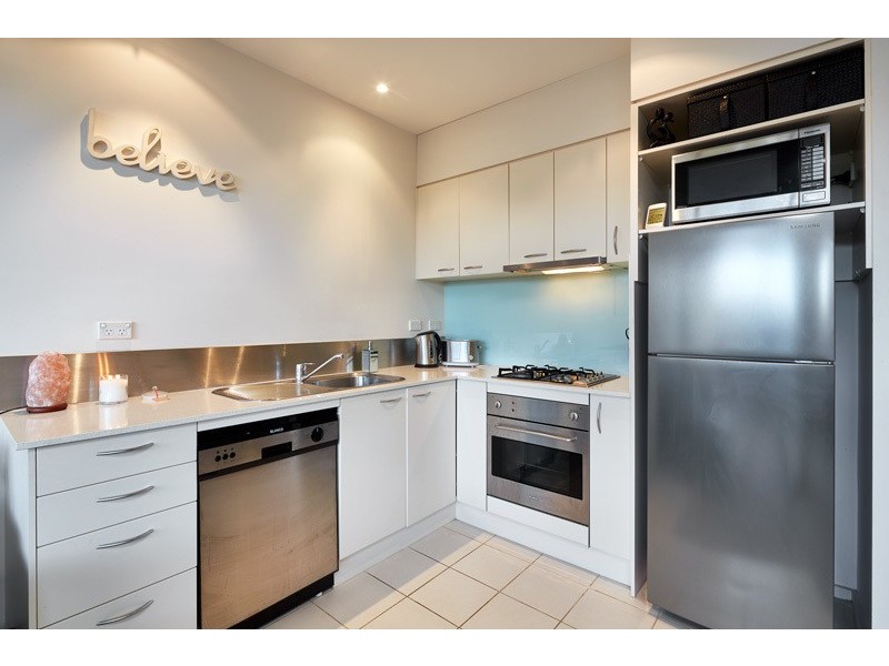 213/3-7 Alma Road, St Kilda VIC 3182