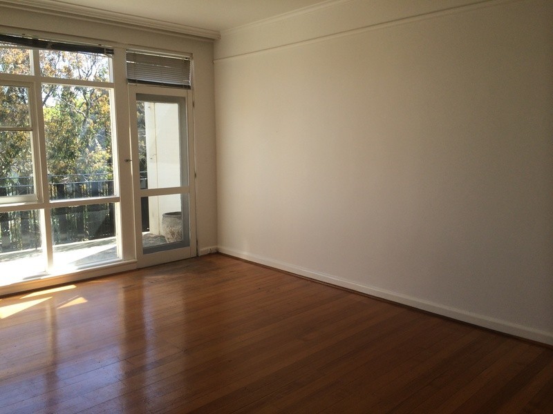 10/64 Broadway, Elwood VIC 3184