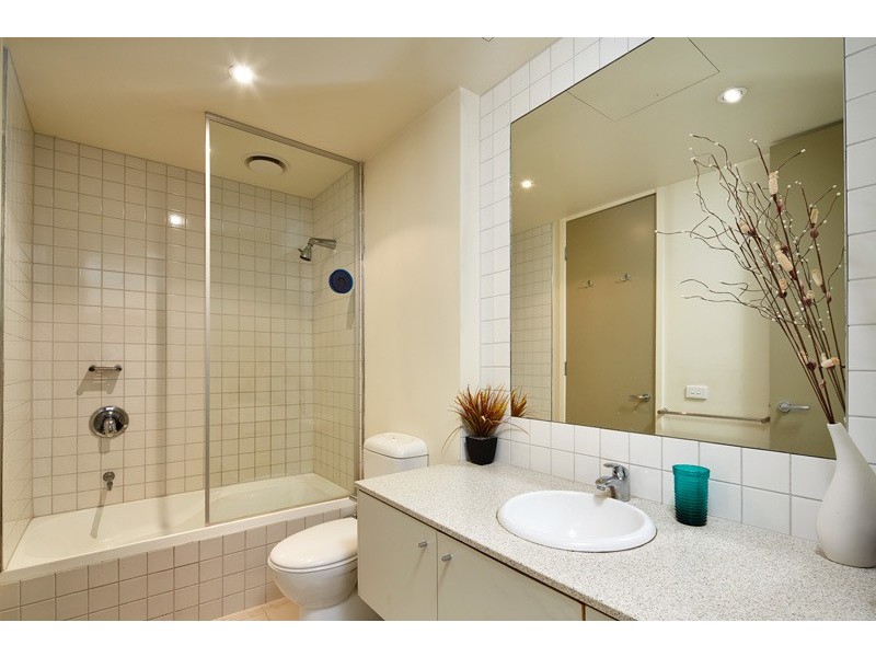 3/41-43  Spray Street, Elwood VIC 3184