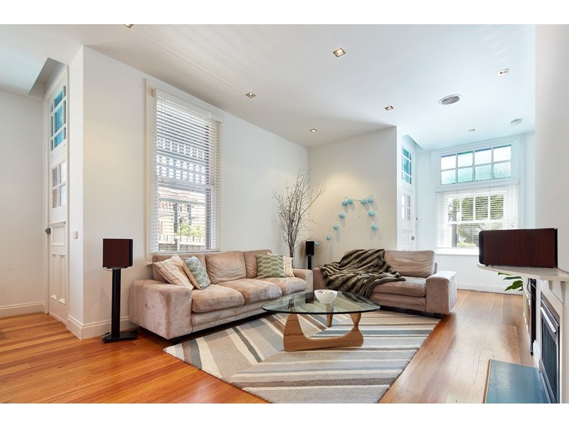 2/21 Jackson Street, St Kilda VIC 3182