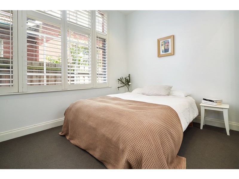 2/21 Jackson Street, St Kilda VIC 3182