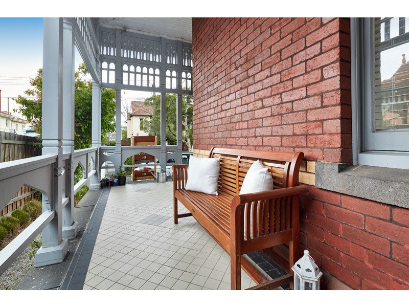 2/21 Jackson Street, St Kilda VIC 3182