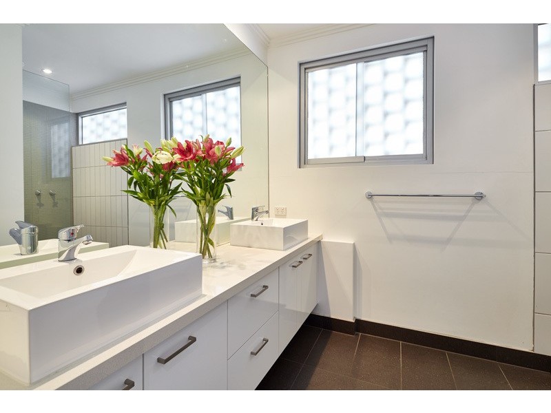 8/25 York Street, St Kilda West VIC 3182