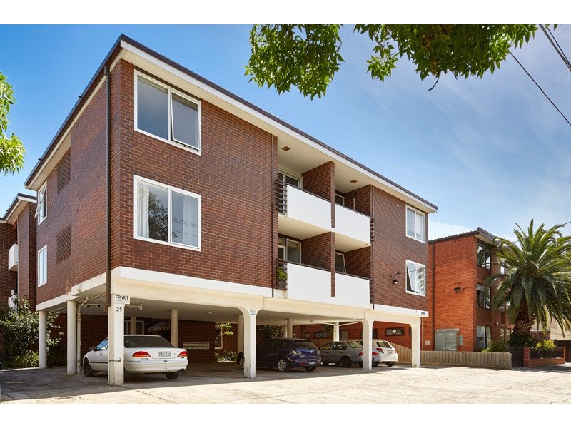8/25 York Street, St Kilda West VIC 3182