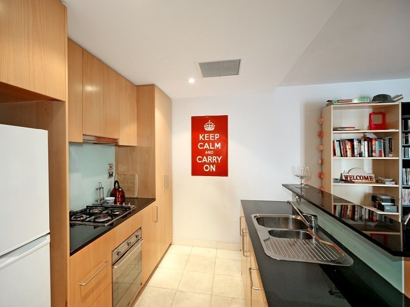 306/348 Beaconsfield Parade, St Kilda West VIC 3182