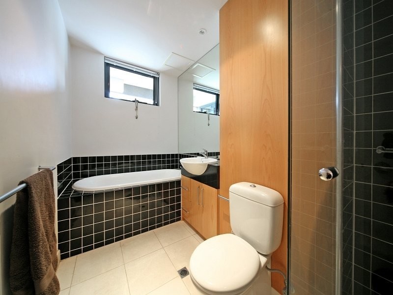 306/348 Beaconsfield Parade, St Kilda West VIC 3182