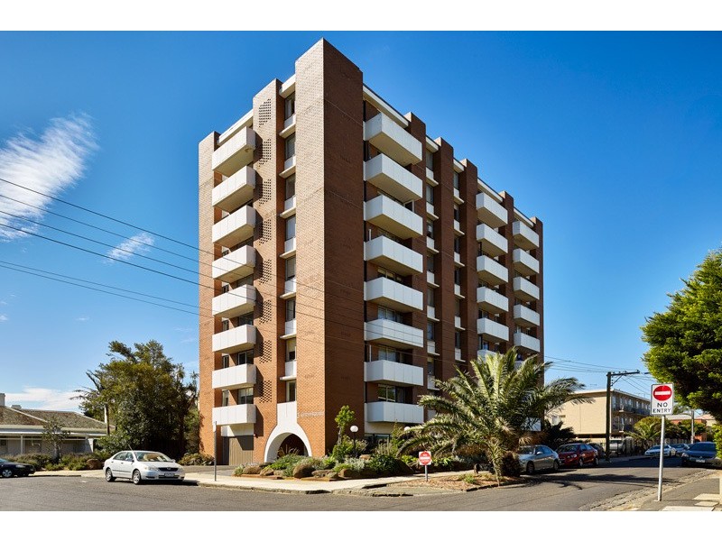 83/3 Alfred Square, St Kilda VIC 3182