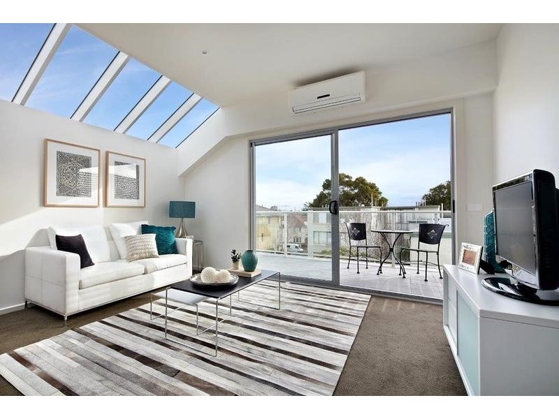 17/5 Lewisham Road, Windsor VIC 3181