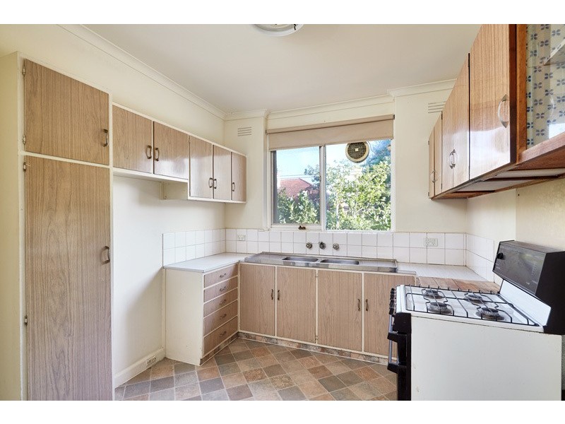 14/2 Dickens Street, Elwood VIC 3184