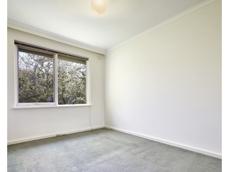 4/7 Alfriston Street, Elwood VIC 3184