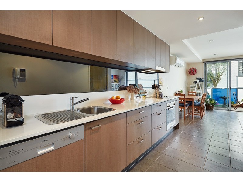 106/182 Barkly Street, St Kilda VIC 3182