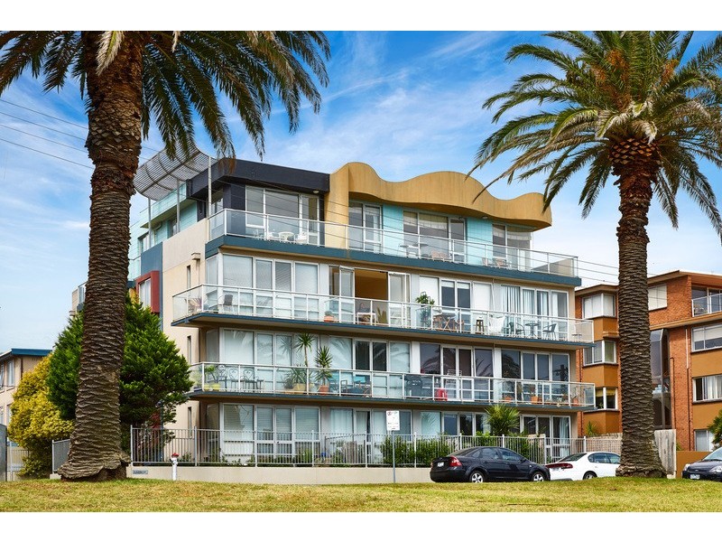 9/4 Alfred Square, St Kilda VIC 3182