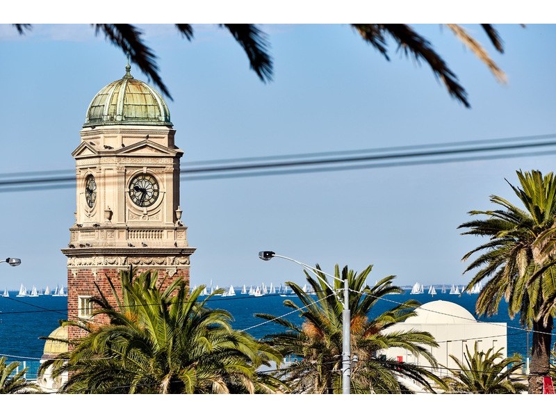 9/4 Alfred Square, St Kilda VIC 3182