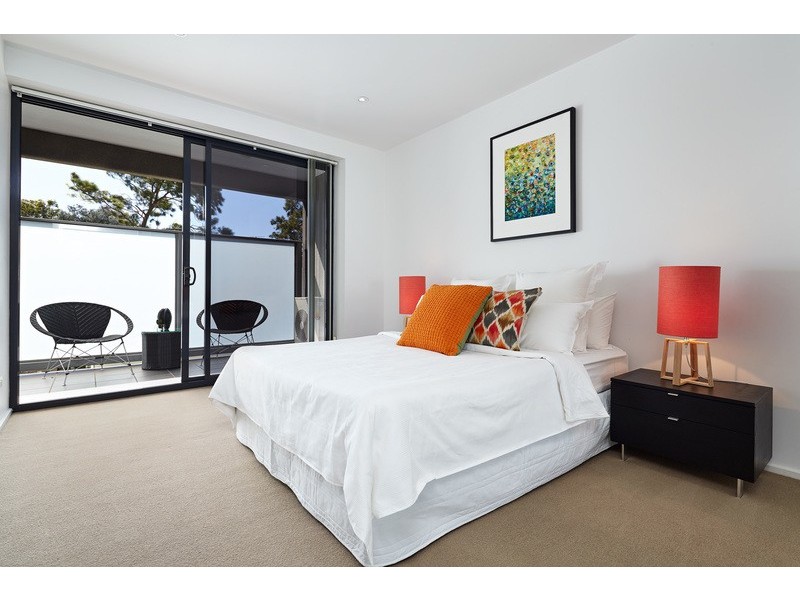 306/348 Beaconsfield Parade, St Kilda West VIC 3182