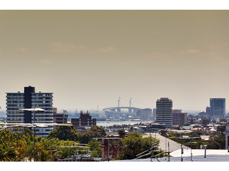 8/11 Burnett Street, St Kilda VIC 3182