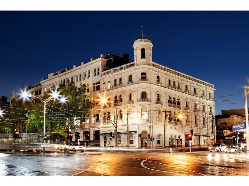 18/11 Burnett Street, St Kilda VIC 3182