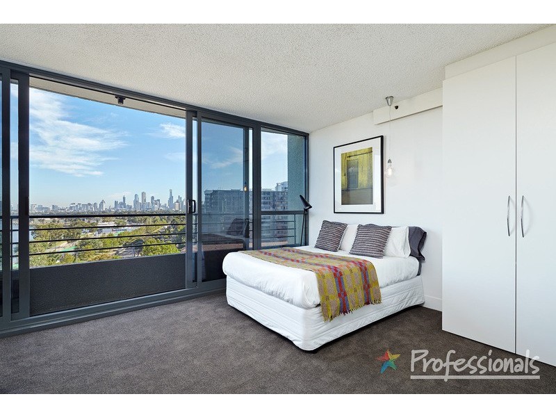 1001/81 Queens Road, Melbourne VIC 3004