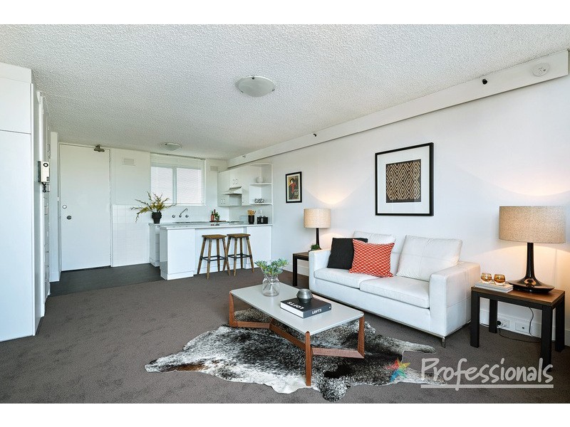 1001/81 Queens Road, Melbourne VIC 3004