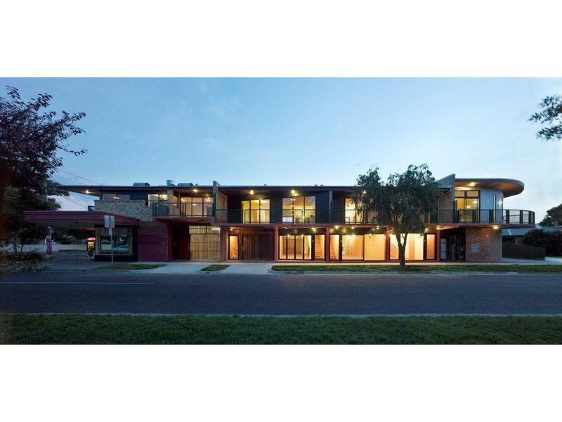 8 & 8A Locinda Street, Highett VIC 3190