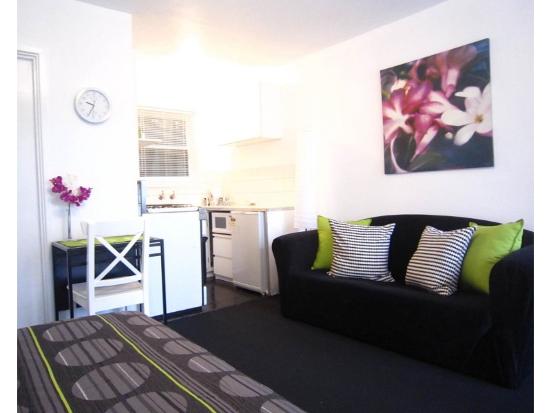 4/55 Jackson Street, St Kilda VIC 3182