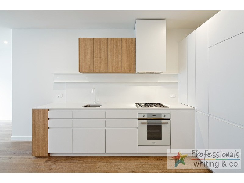 18/14 Maroona Road, Carnegie VIC 3163